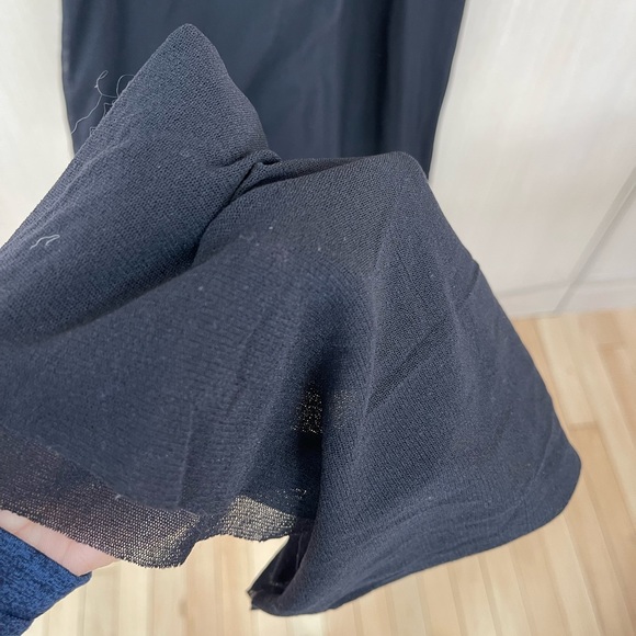 Fuzzi - Picture 4 of 12